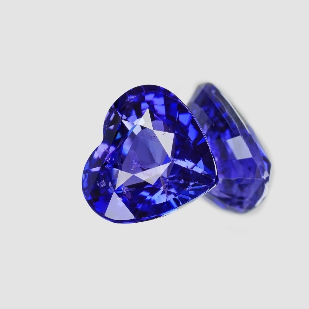 1 pcs Bleu, Violet Saphir - 2.08 ct - Bellerophon Gemlab #3.2
