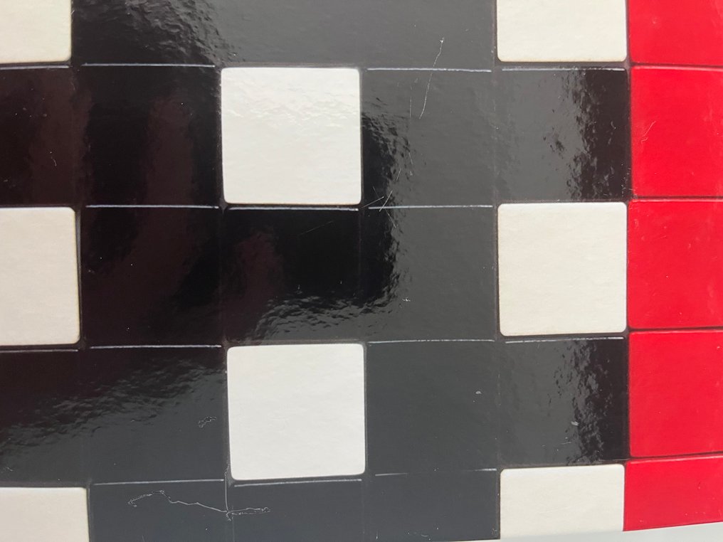 Invader - 2.1 Invasion Los Angeles Updated Edition / 1999-2018 - 1999-2018 #2.1