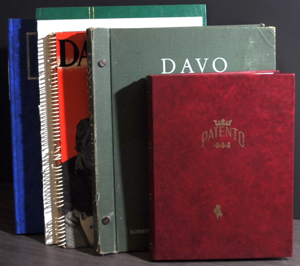 World - Search party with various countries in various albums and stockbooks (261 photos) #1.0