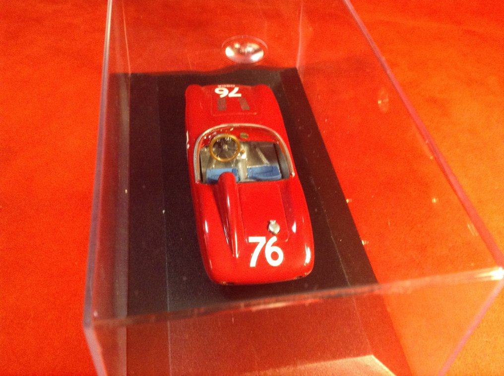 Provence Moulage - made in France 1:43 - Modellino di auto da corsa - O.S.C.A. 750S Sport Barchetta Team Chinetti 12h Sebring 1959 #76 - professionally built - built by Umberto Codolo of Remember = excellent quality - rare today #4.3