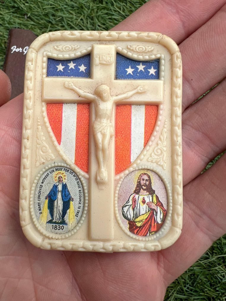 WW2 αμερικανικό θρησκευτικό διακριτικό τσέπης ''Για το Θεό και την Πατρίδα'' με πεδίο σταυρό σε θήκη - Στρατιωτικός εξοπλισμός - 1943 #1.0