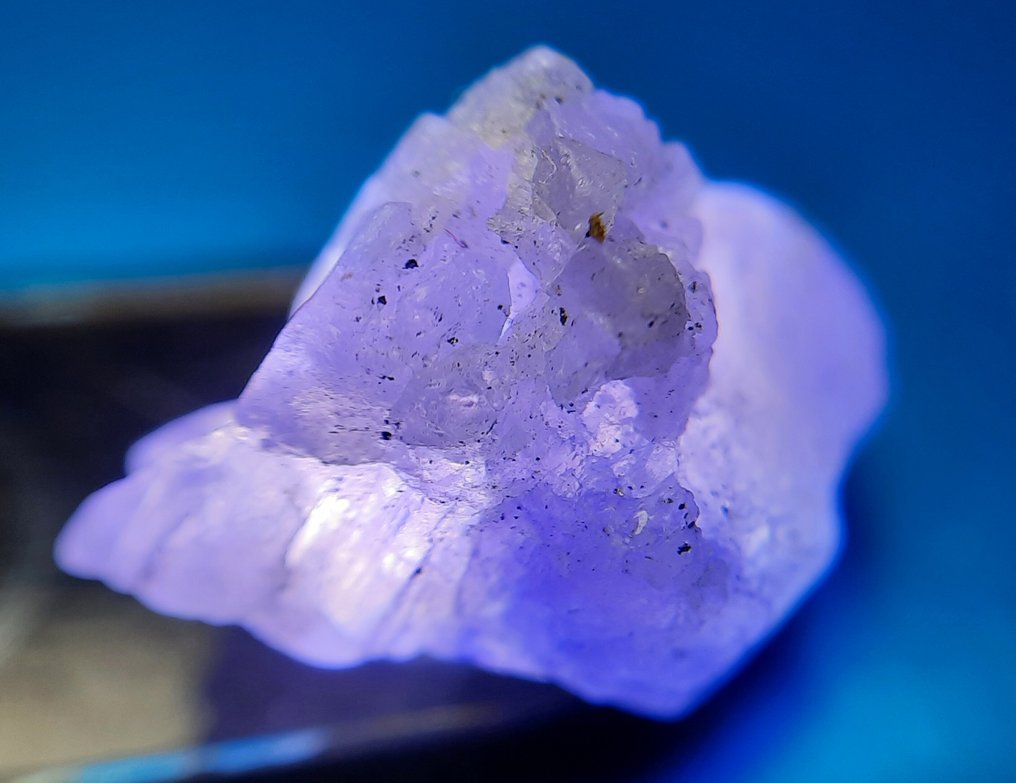 8 καρατίων - Φυσικός κρύσταλλος Tanzanite Τραχύς- 1.6 g #1.0