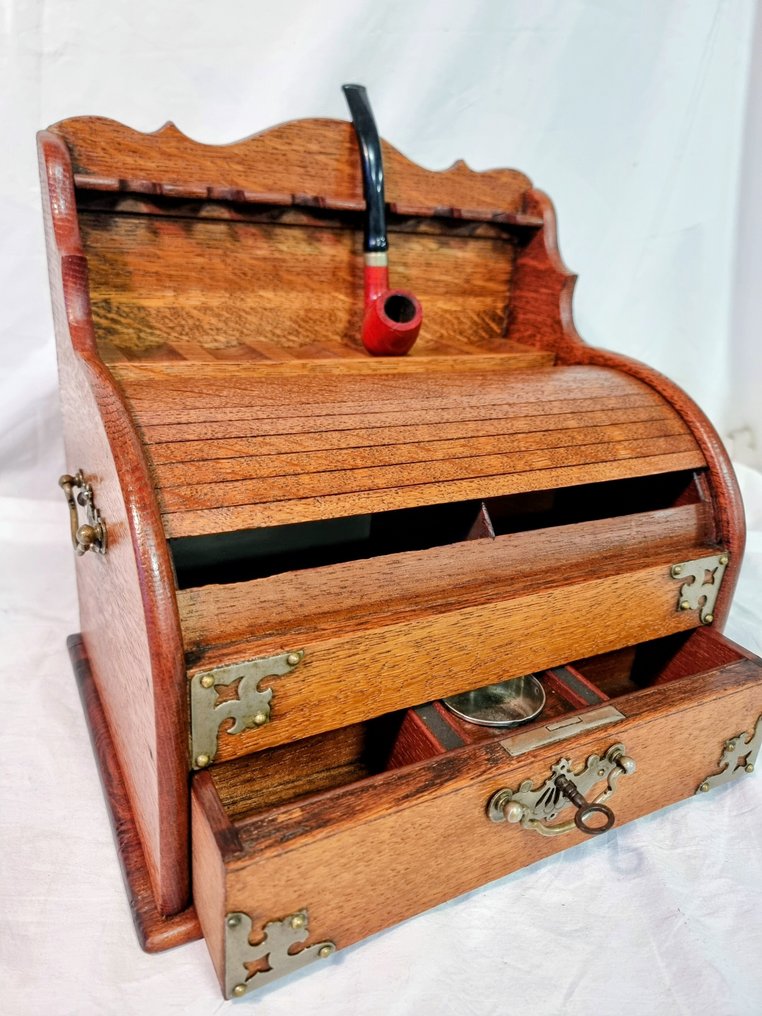 雕花的烟斗架 - 橡木, 黄铜, 金属 - 精炼的烟斗螺旋 #1.0