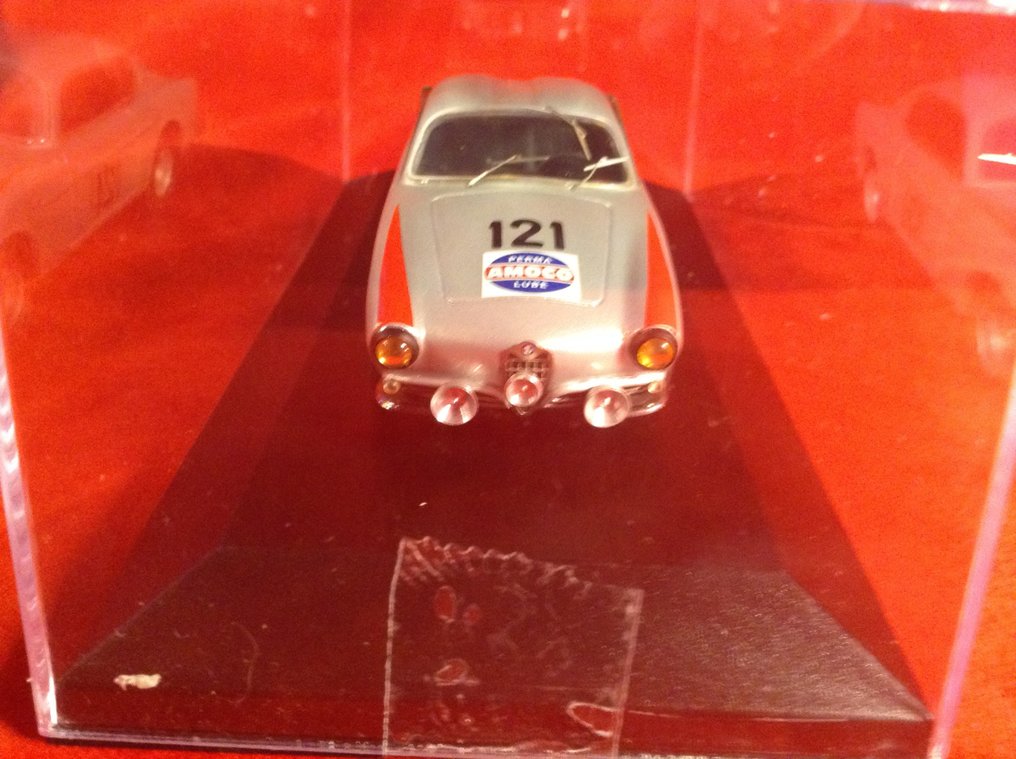 Tron Automodelli - made in Italy 1:43 - Model race car - Alfa Romeo Giulietta Sprint Veloce Zagato ch. #02158 "Amoco" 33° Mille Miglia 1957 Carlo Mario Abate - Factory built - very good quality - very hard to find today. #4.3
