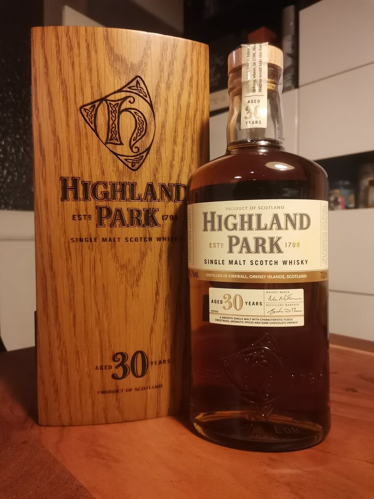 Highland Park 30 years old - b. 2010s - 70cl #1.0