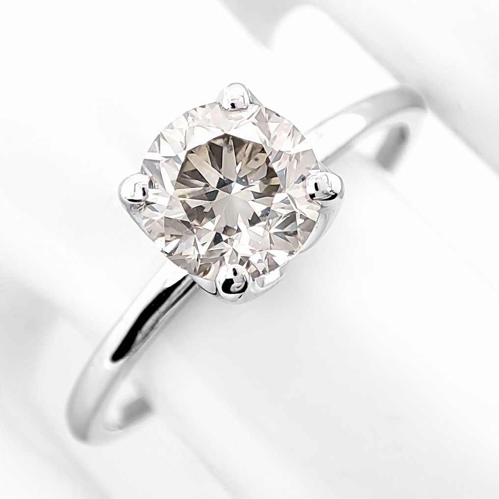 No reserve price - Ring - 14 kt. White gold -  1.06ct. tw. Diamond (Natural coloured) - IGI Certificate #1.0