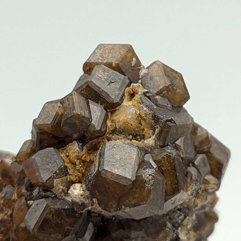 黑色石英石，深色石榴石，优质晶体，马里 水晶矩晶体 - 高度: 46 mm - 宽度: 40 mm- 41 g #1.0