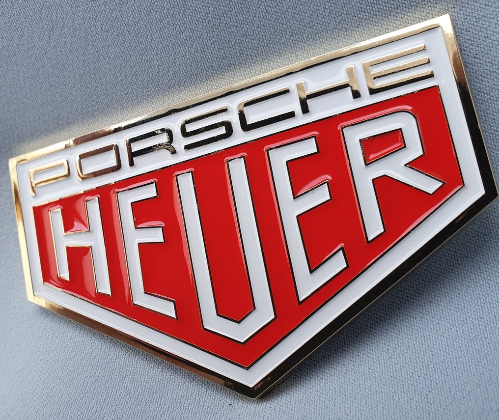 Διακριτικό - Grille Badge - PORSCHE - HEUER - Νότια Αμερική - 21ος #1.0