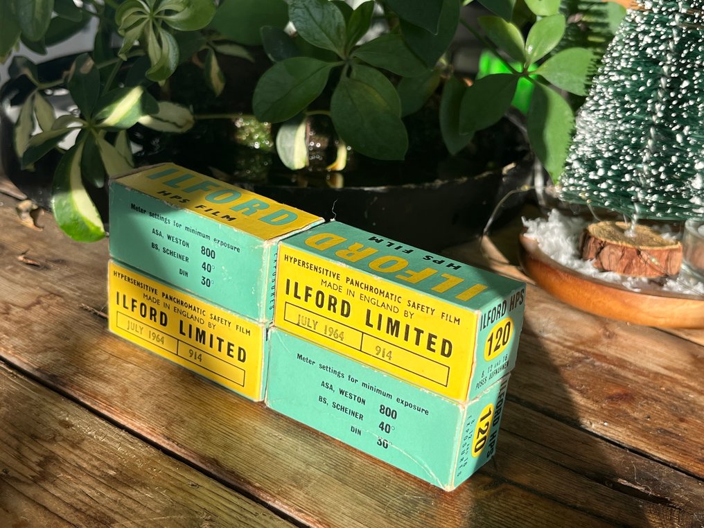 Ilford 4x HPS 800 - 120 (Collectors Item) 未使用胶卷 #4.3