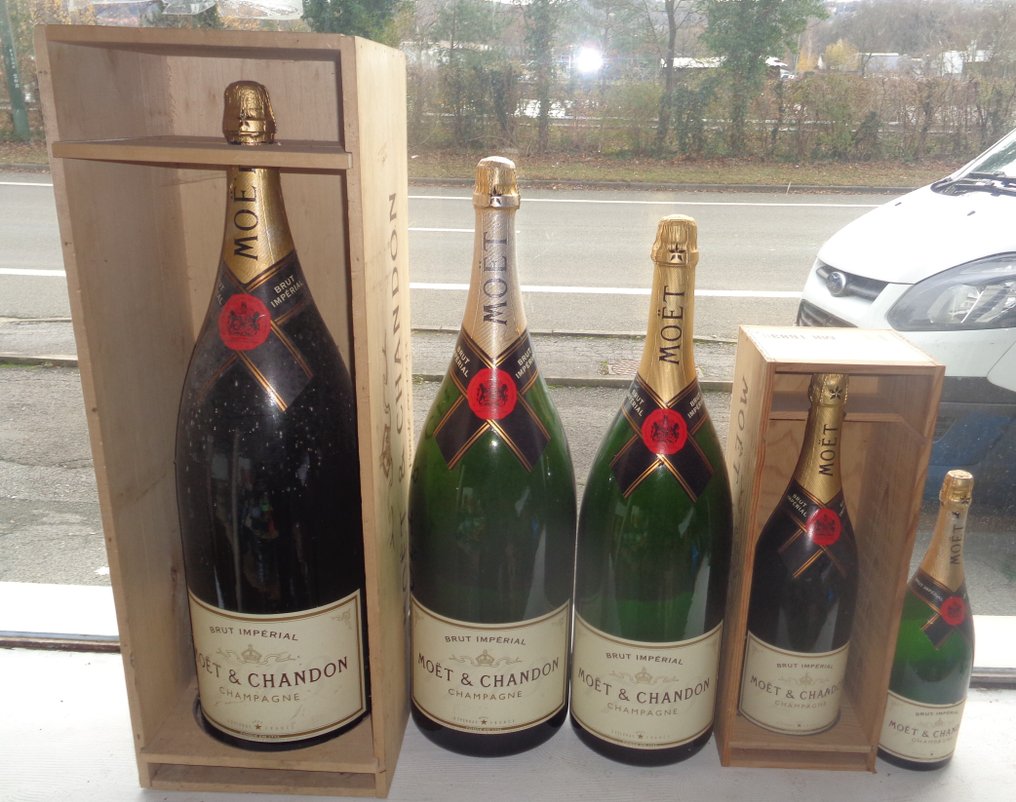 Moet & Chandon - POS (point of sale advertising object) (7) - Fictitious Bottles #1.0