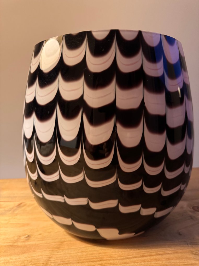 Loranto - Vaas  - Glas - Glas object geblazen #1.0