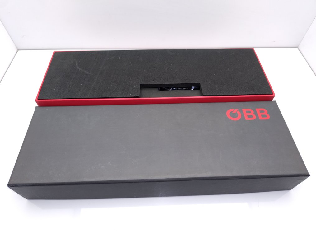 RailAd H0 Taurus ÖBB 1116 264-3 H0 - Villamos mozdony (1) - RailAd H0 Taurus ÖBB 1116 264-3 - ÖBB #3.2