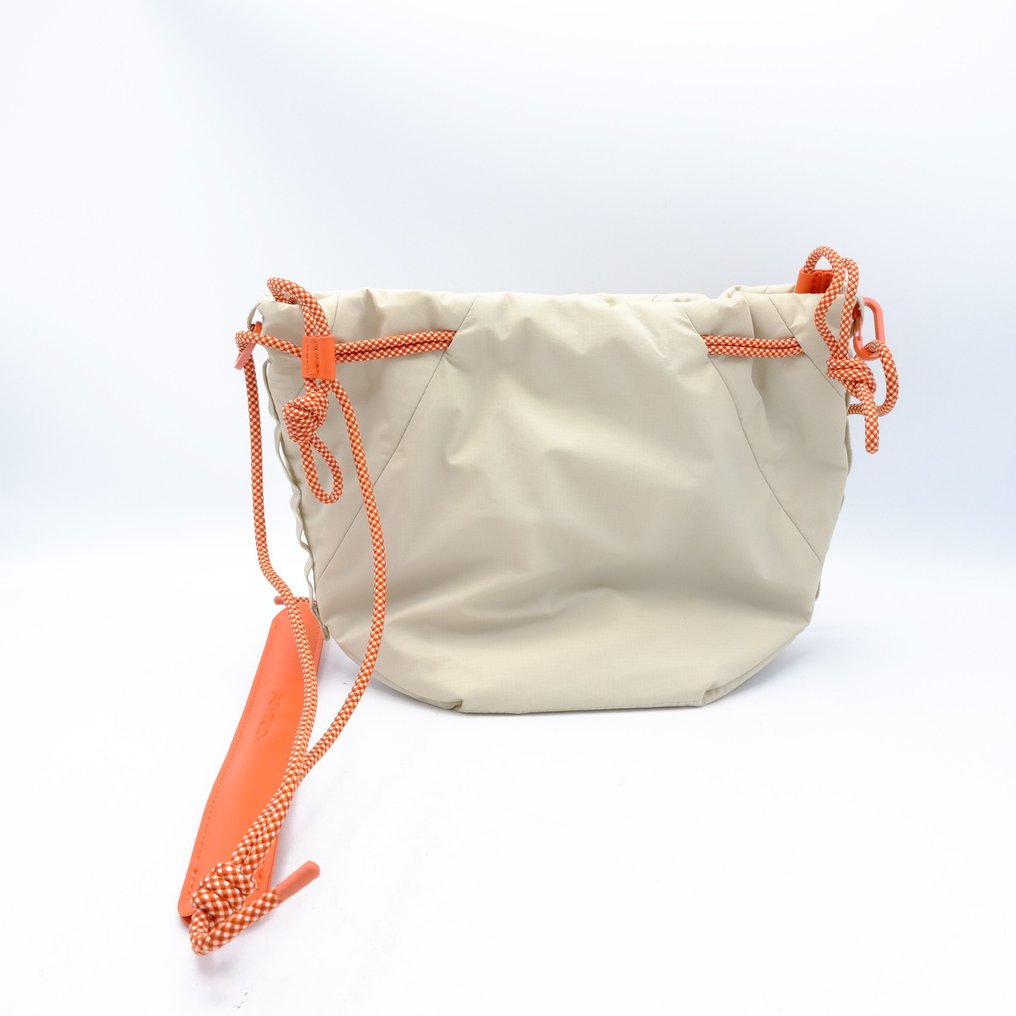 - PGYTECH OneGo Drawstring Bag Ivory+ 2 x PGYTECH Protective Wrap (8653) Geantă cameră #2.1