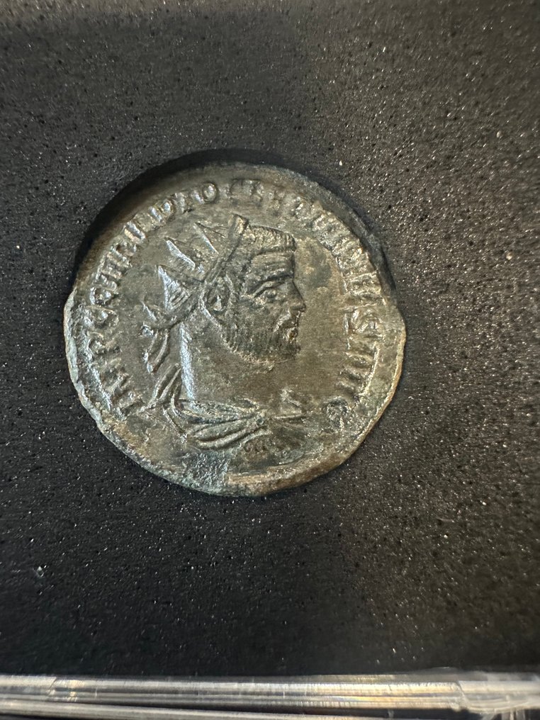 Ρωμαϊκή Αυτοκρατορία Lot of 8 Æ coins 3rd - 4th century AD  (χωρίς τιμή ασφαλείας) #3.2