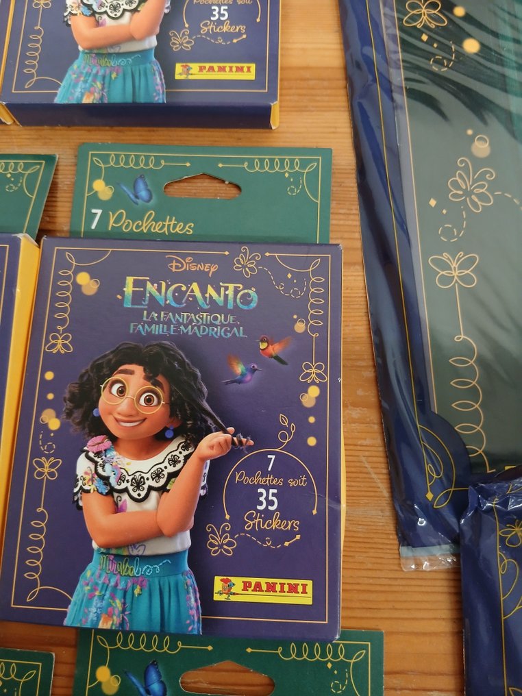 帕尼尼 encanto 10 boeken en 1200 stickers - 40 泡罩包装 - 近全新(NM) #2.1