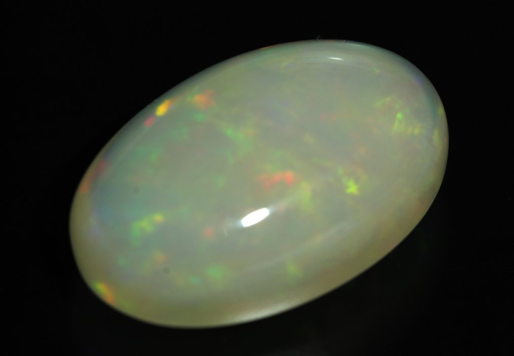 No reserve price White Opal - 19.13 ct - Instituto Gemólogico Español (IGE) - Intense Color Play #3.2