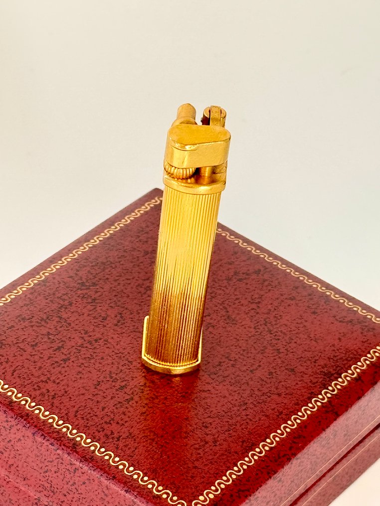 Dunhill - Unique “Fine Line” - Ei pohjahintaa - Taskusytytin - Kultasilattu #3.2