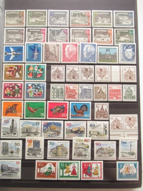 Berlin - Colecție avansată de timbre #4.3