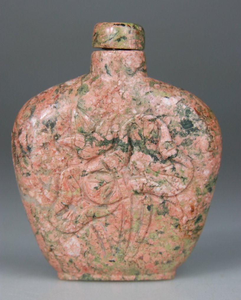 鼻烟壶雕塑 - 雕塑 - Jaspe - 中国 - 二十世纪中叶 #1.0