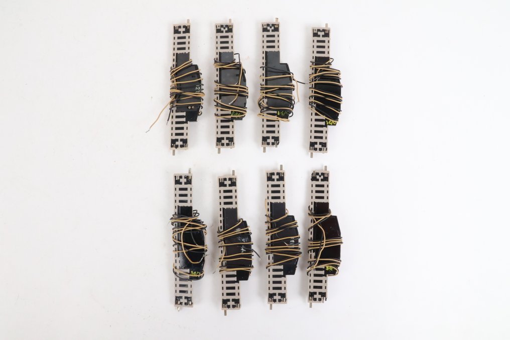 Fleischmann N - 9112 - Model train tracks (8) - uncoupling rails #1.0