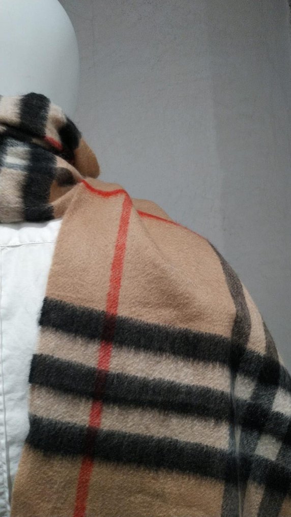 Burberry - Sciarpa #3.2