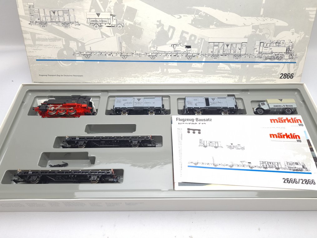 Märklin H0 - 2866 - 火車組合 (1) - 飞机运输，配备地点和车辆 - DR (DDR) #1.0