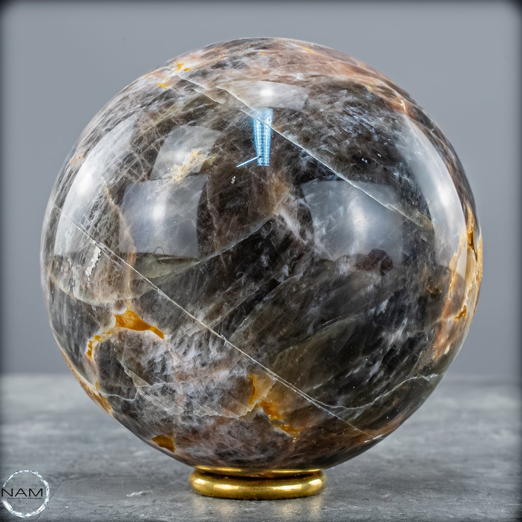 Gorgeous natural sparkling moonstone Sphere- 826.15 g #1.0