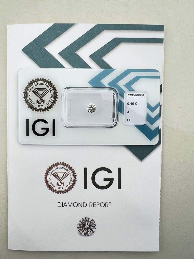 沒有保留價 - 1 pcs 鑽石 (天然) - 0.40 ct - 圓形 - J(極微黃、從正面看是亮白色) - IF - 國際寶石學院(International Gemological Institute (IGI)) #1.0