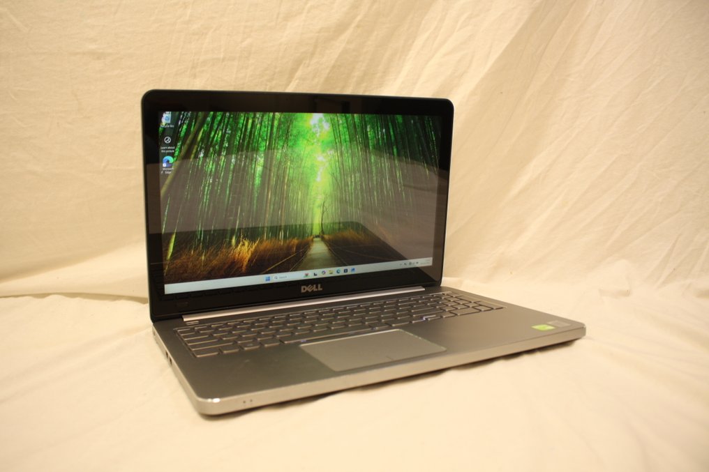 Powerful notebook: Dell Inspiron 7537 - FullHD screen - Intel Quadcore i7-4500U - 16GB RAM - 240GB SSD - Bærbar computer - NVIDIA Geforce GT 750M - Windows 11 - Nyt batteri! #1.0