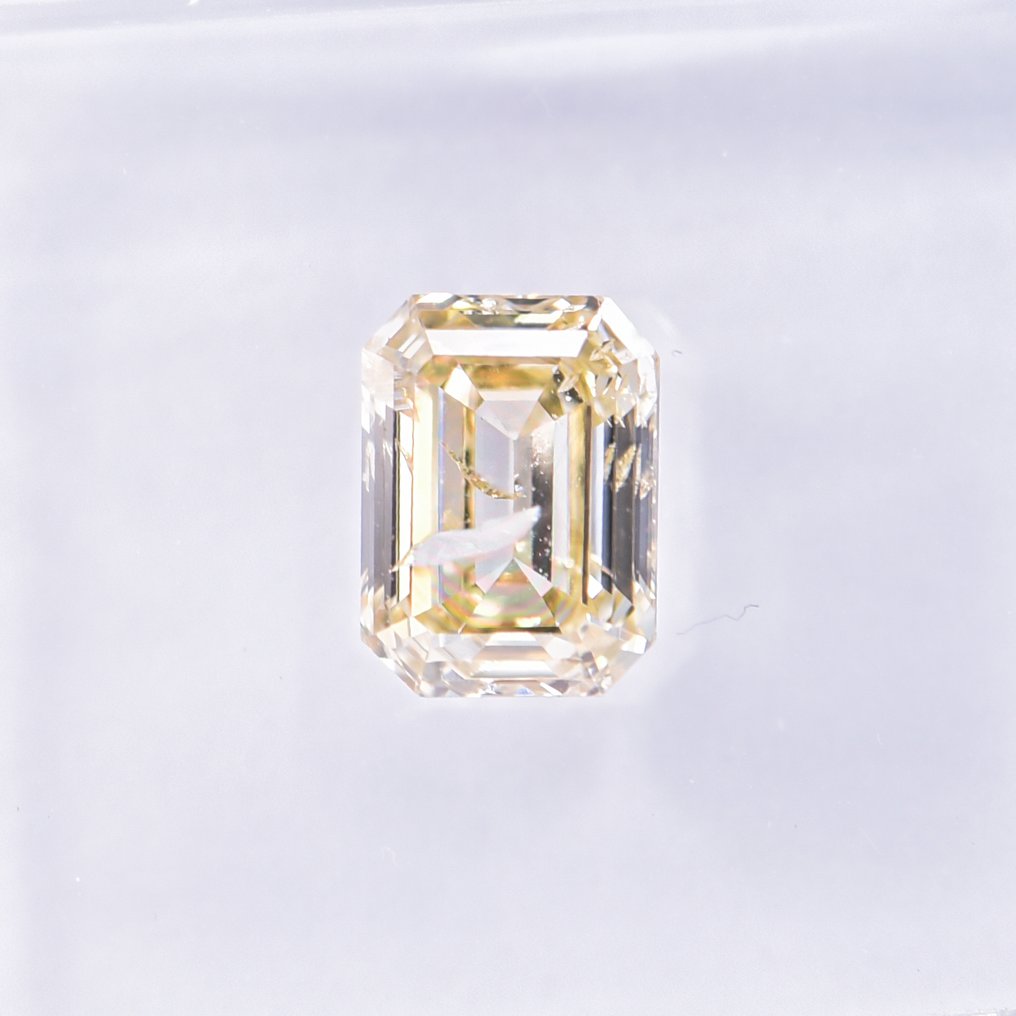No reserve price - 1 pcs Diamond  (Natural coloured)  - 0.75 ct - Emerald - Fancy Brownish Yellow - I1 - International Gemological Institute (IGI) - VG #2.1