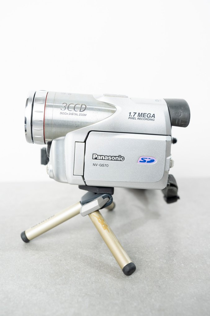 Panasonic NV-GS70 + accessories MiniDV-Camcorder #3.2