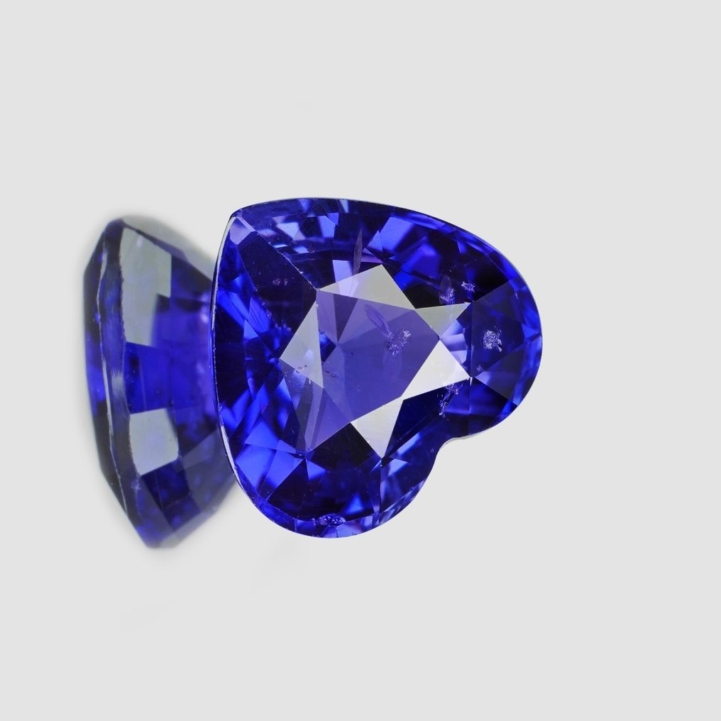 1 pcs Bleu, Violet Saphir - 2.08 ct - Bellerophon Gemlab #2.1