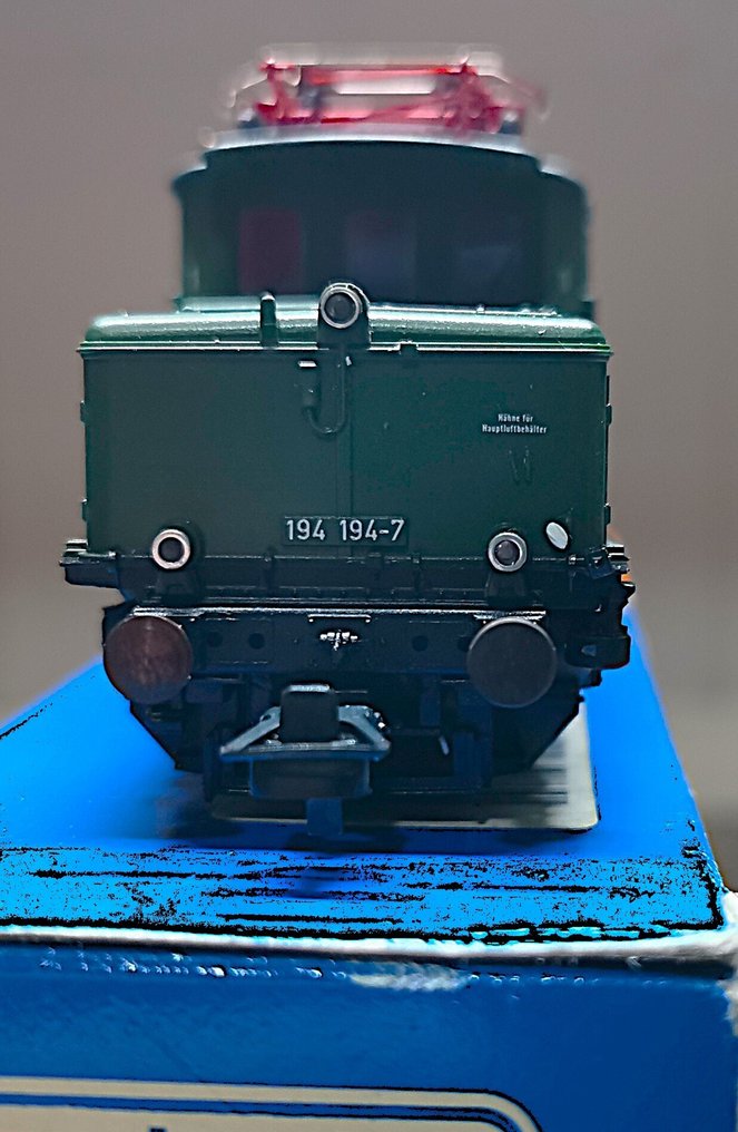 Roco H0 - 43483 - 電氣火車 (1) - 重型货运列车机车 BR 194 '德国鳄鱼' - DB #1.0