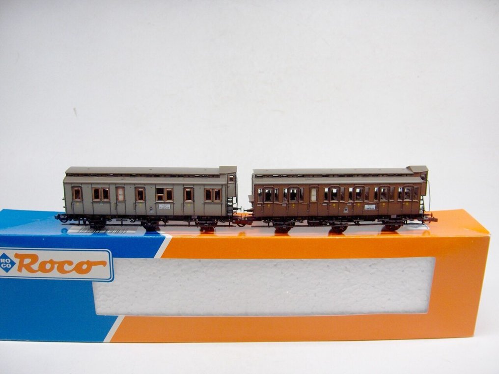 Roco H0轨 - 44013 - 模型火车客运车厢 (1) - 2节轿车三/四等车厢 - KPEV #2.1