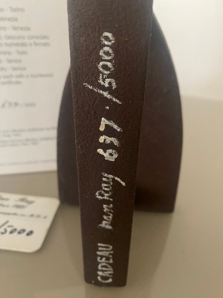 Man Ray (1890-1976) - 雕塑, Cadeau - 17 cm - 铁 - 1974 #3.2