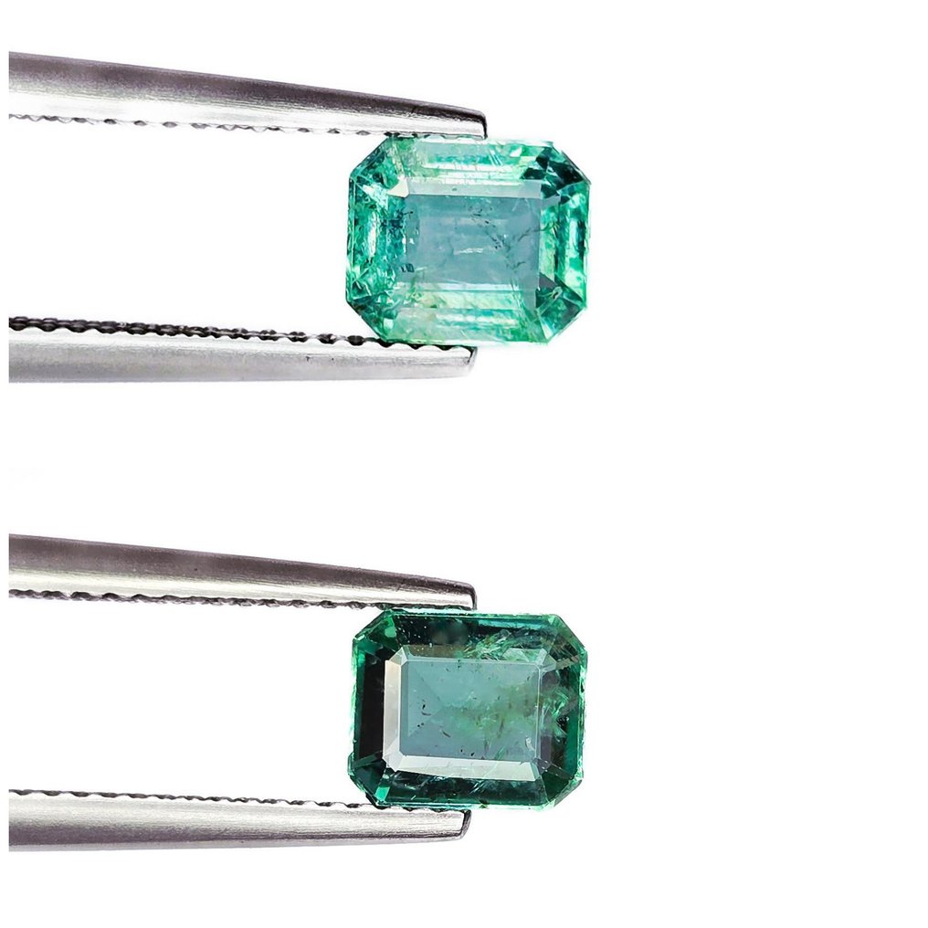 No Reserve Price - 2 pcs  Emerald  - 2.49 ct - International Gemological Institute (IGI) #1.0