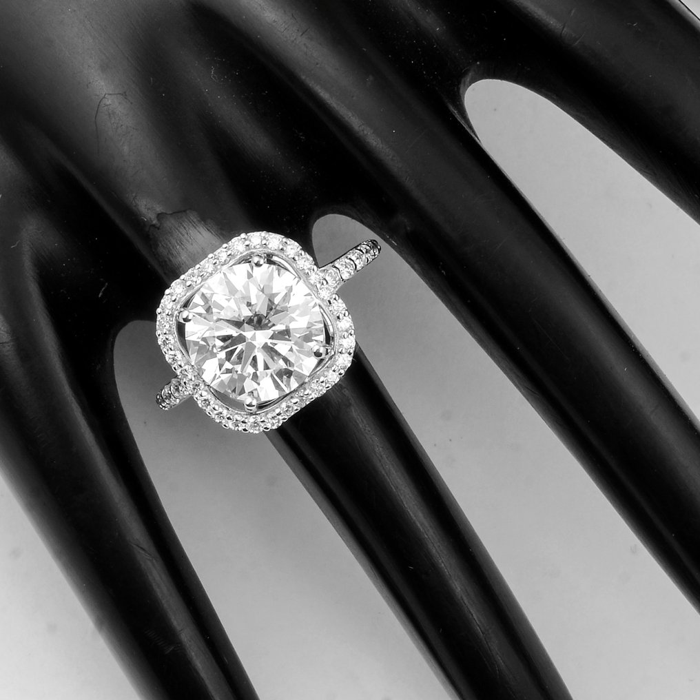 No reserve price - Ring - 14 kt. White gold - 5.35ct. tw. Diamond (Lab-grown) - Diamond #1.0