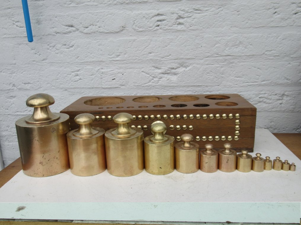 勞動工具  - 14公斤重的块 #4.3