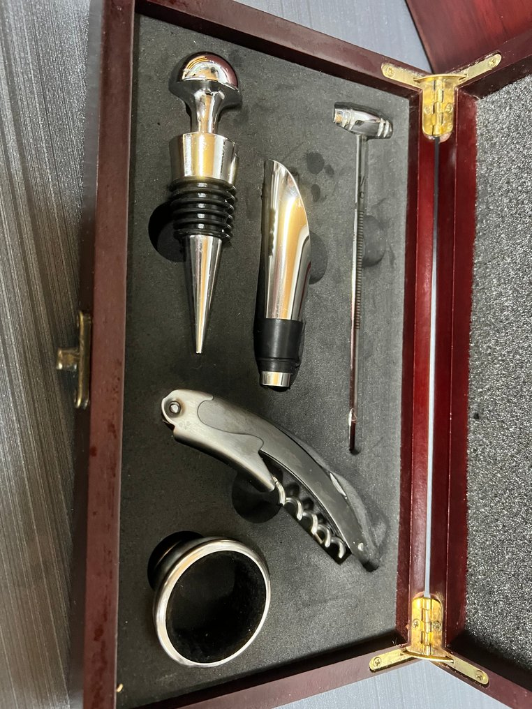 Κουτί (3) - Θερμόμετρο κρασιού / θήκη με 2 ξύλινα τμήματα με δερμάτινη επένδυση / βαλίτσες για κρασιά - Δέρμα, Ξύλο, Μέταλλο - Γκάμα κρασιών #3.2