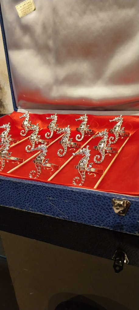 Δαχτυλίδι πετσέτας (12) - Ιππόκαμποι - ασημένιο μέταλλο #1.0