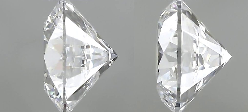 Ingen reservasjonspris - 2 pcs Diamant (Naturlig) - 0.66 ct - Rund - D (fargeløs) - IF - Det internasjonale gemologiske institutt (IGI) - Matching Pair 3EX #1.0