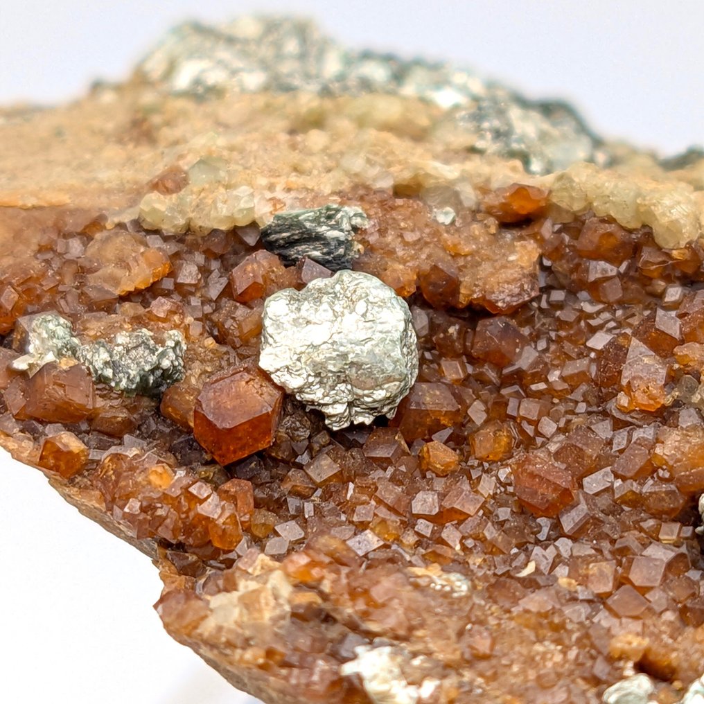 Grossularia Alpine Orange Garnet with Clinochlore, Italy Crystals on matrix - Height: 66 mm - Width: 43 mm- 52 g #4.3