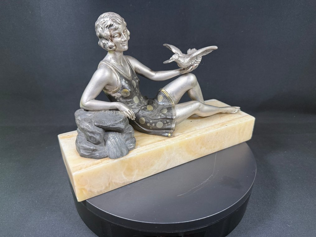 Enrique Molins Balleste - Skulptur, The Dancer and the Dove - 21 cm - Råsink, Marmor #2.1