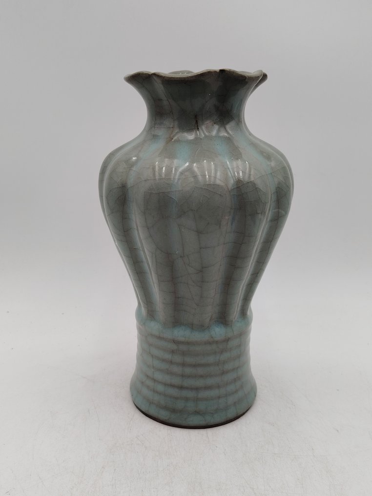 花瓶 - 瓷 - 中国  (没有保留价) #1.0