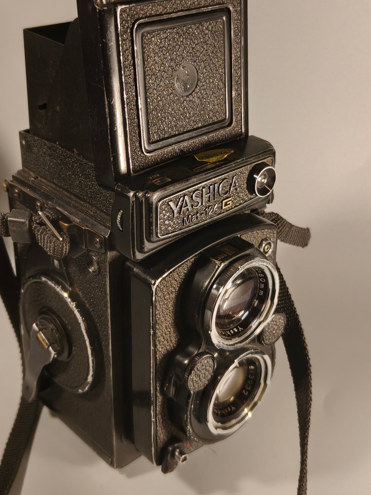 Yashica Mat-124G TLR | Fotocamera analogica #3.2