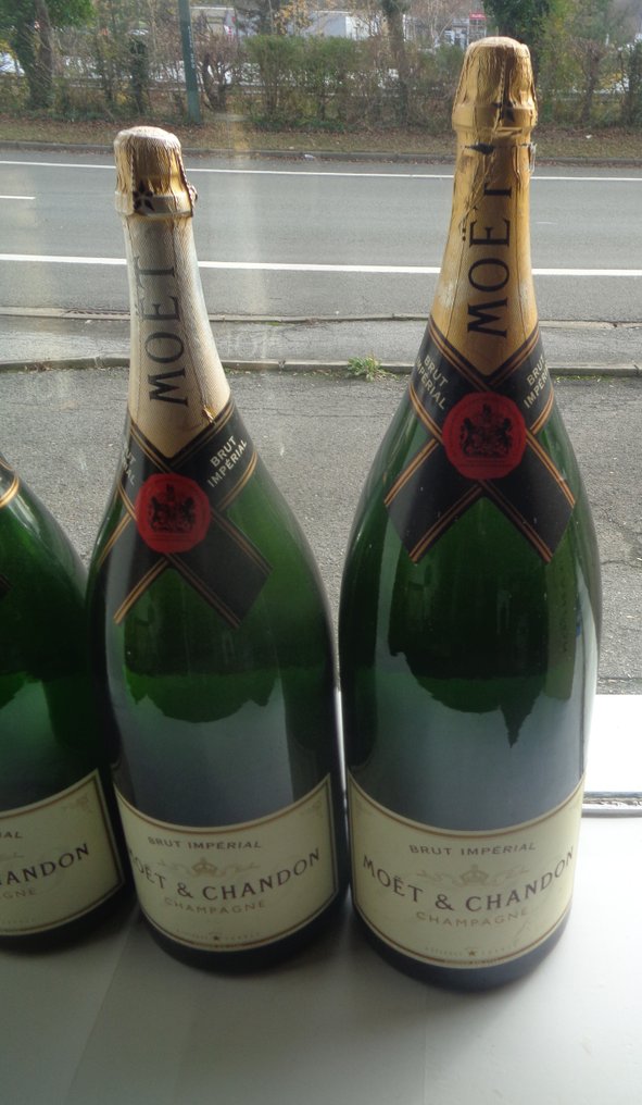Moet & Chandon - POS (point of sale advertising object) (7) - Fictitious Bottles #4.3