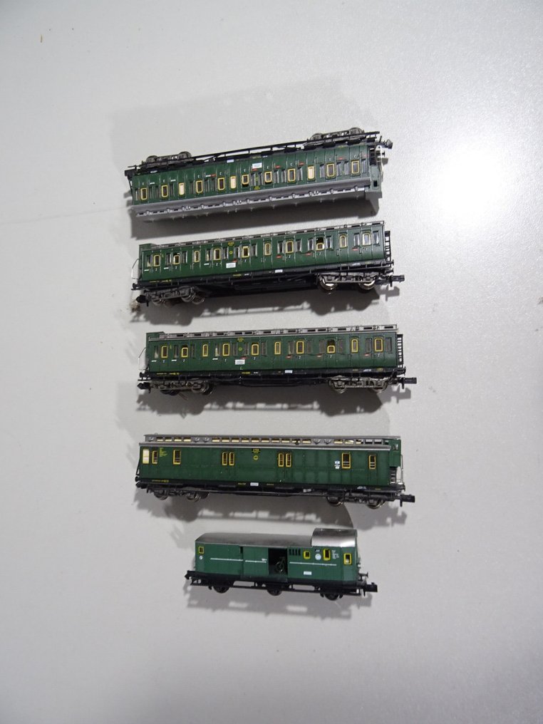 Arnold Rapido, Fleischmann N - Set di treni (5) - Auto per 5 persone #1.0
