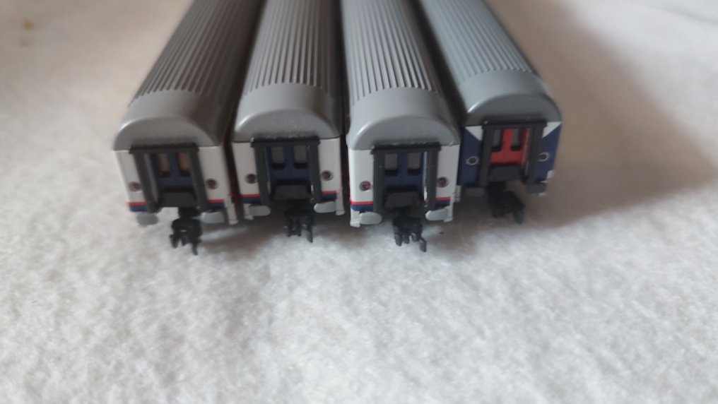 Fleischmann N - 814471/2/3 814487 - Model train passenger carriage set (4) - NMBS #4.3