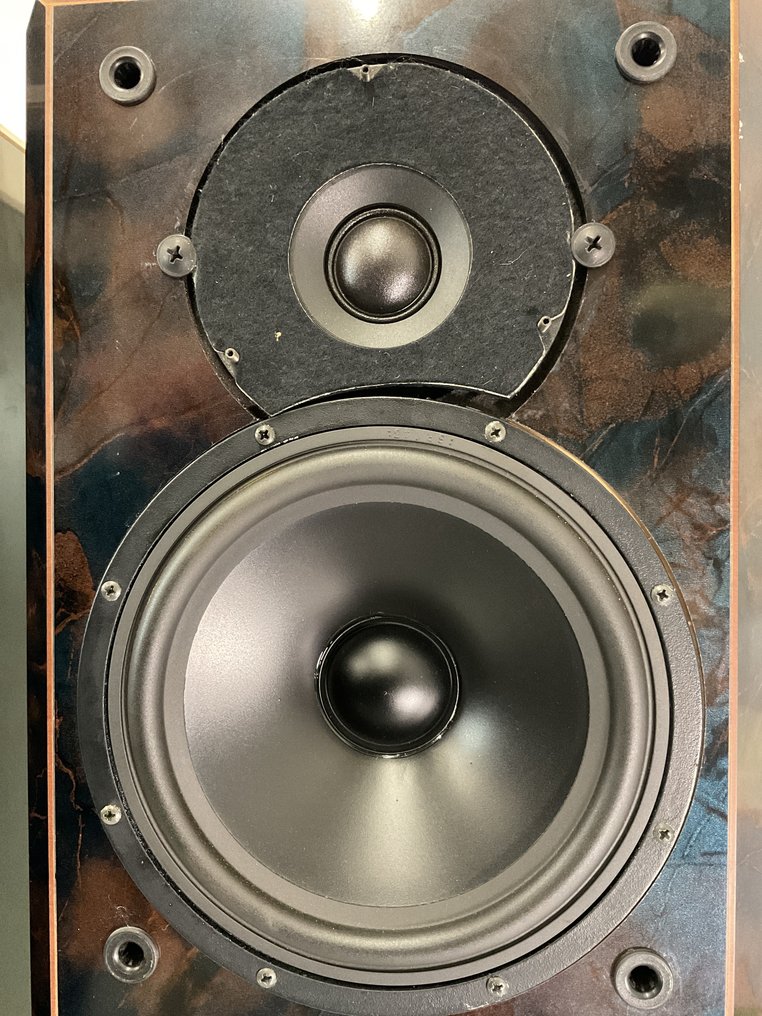 Synthese - Floating 6 Kaiutinsarja #3.2