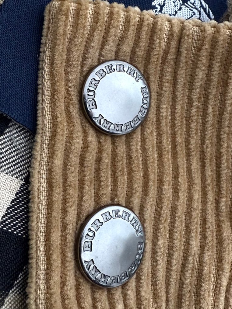 Burberry - Coat #3.2